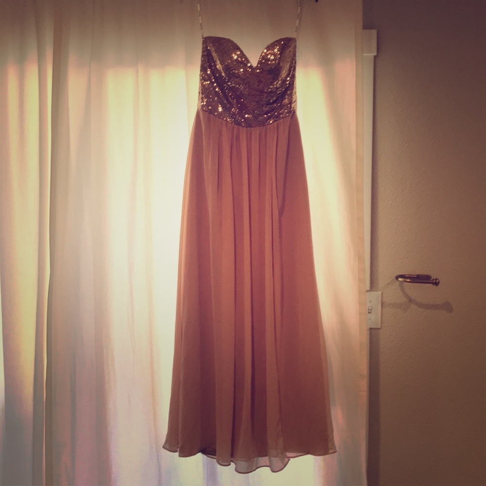 Rose gold/soft pink dress